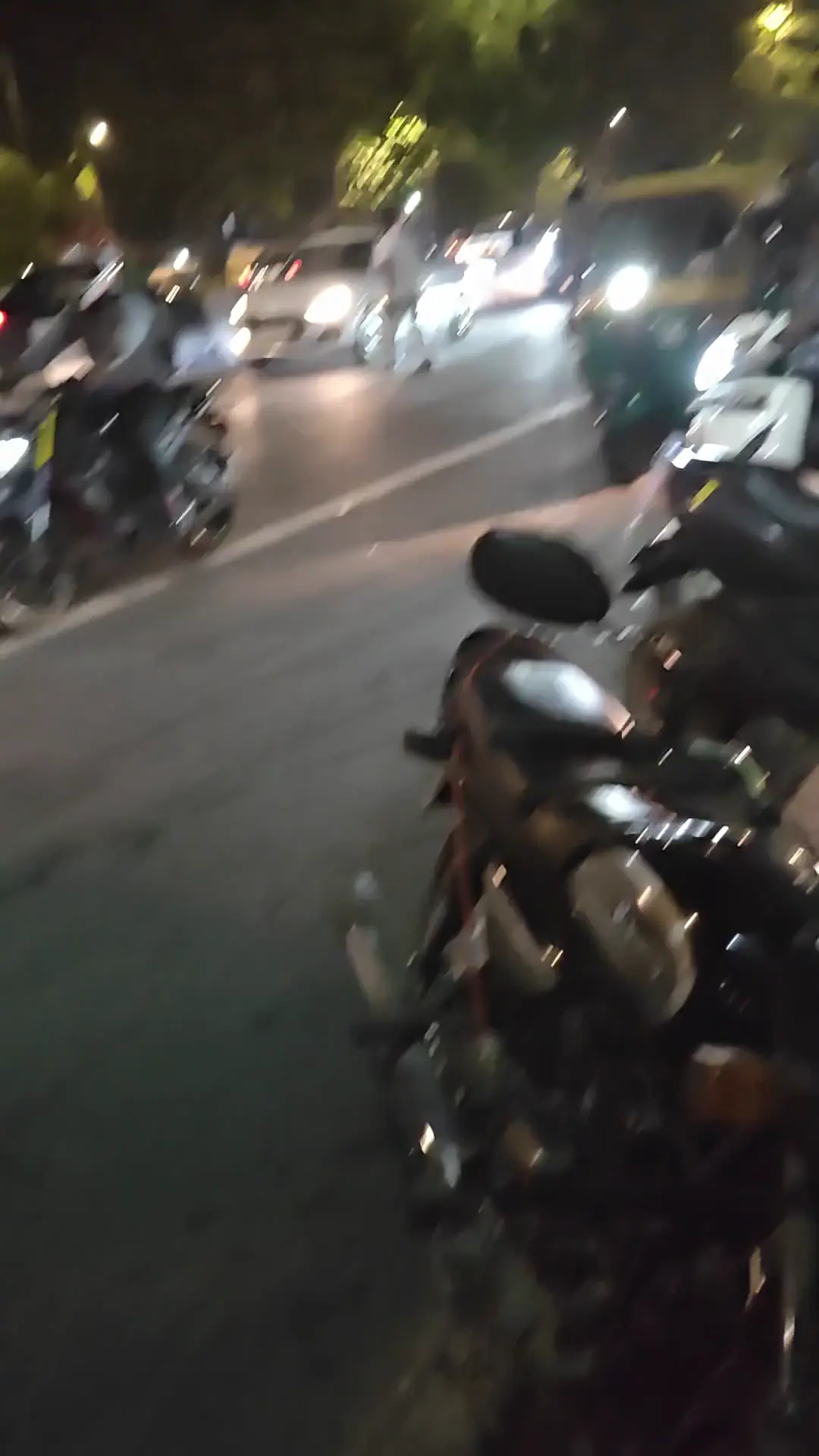 Night accident happened between Moolchand Metro and Chirag Delhi Higway road