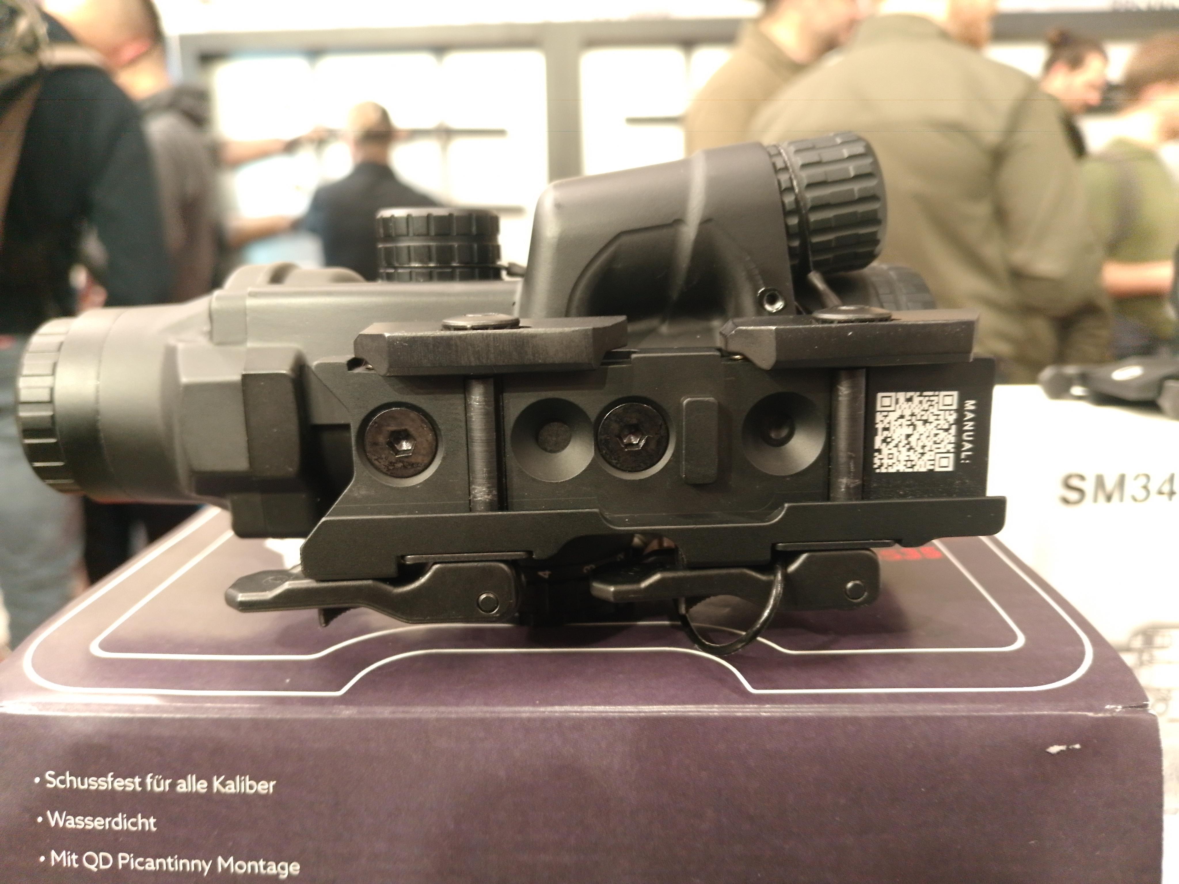 New acog alternative by falke | Scrolller