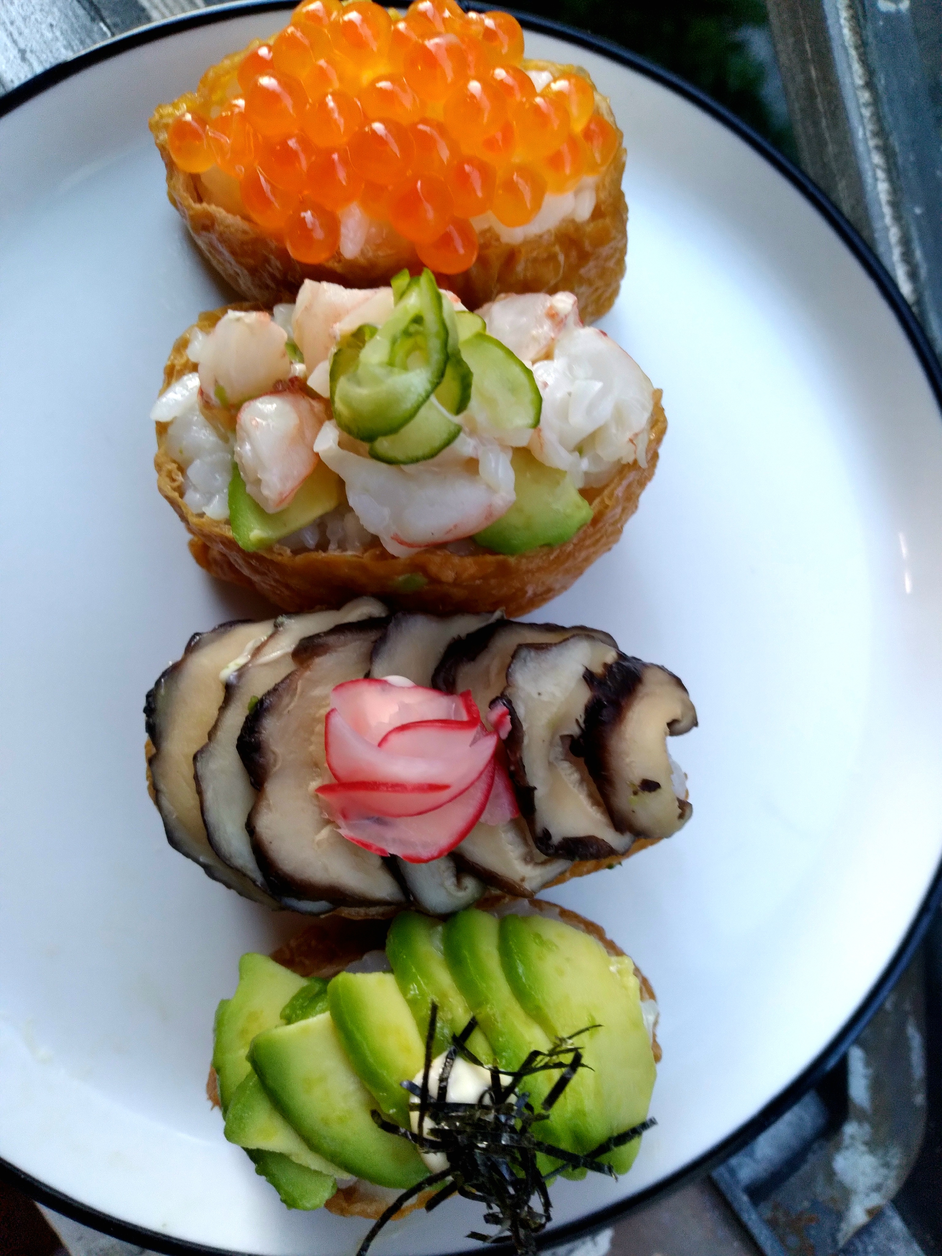 [homemade] inari sushi (ikura, shrimp, mushroom, avocado) | Scrolller