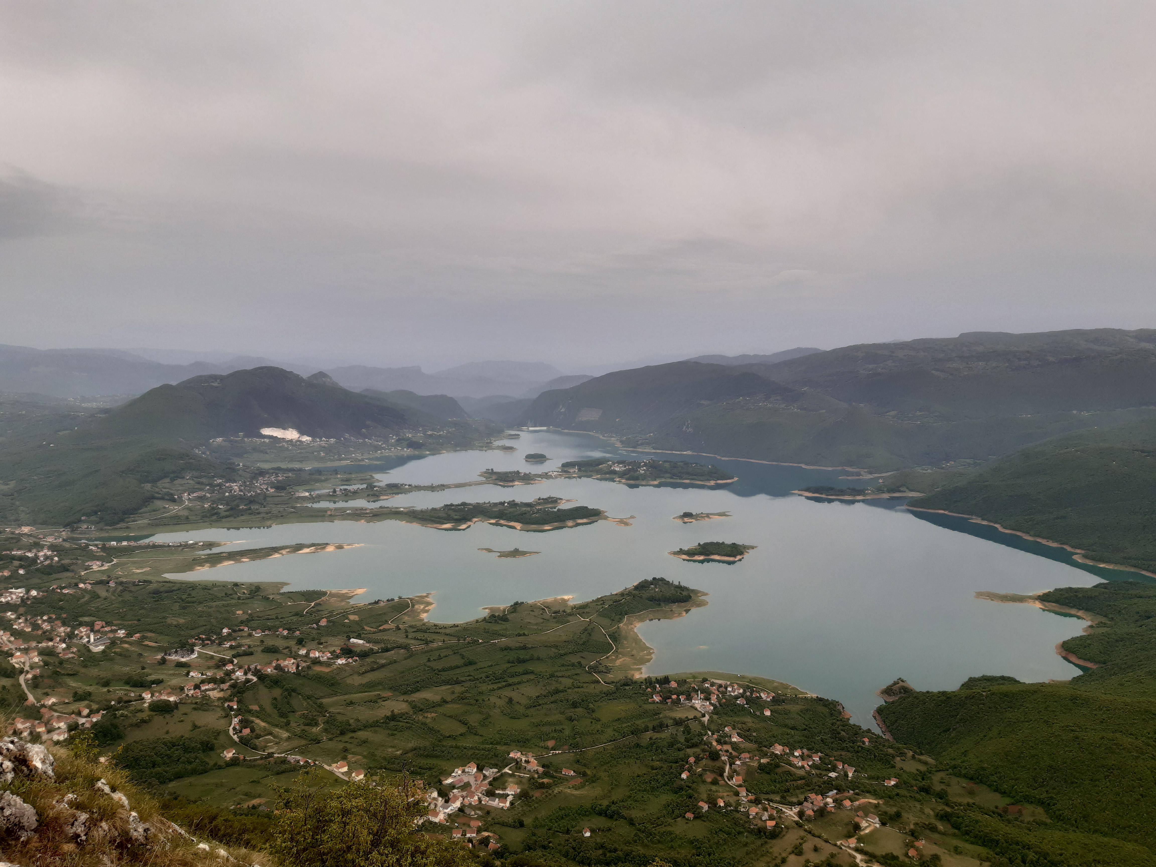 Ramsko Jezero, Jedno Od Najljepših Jezera U BiH | Scrolller