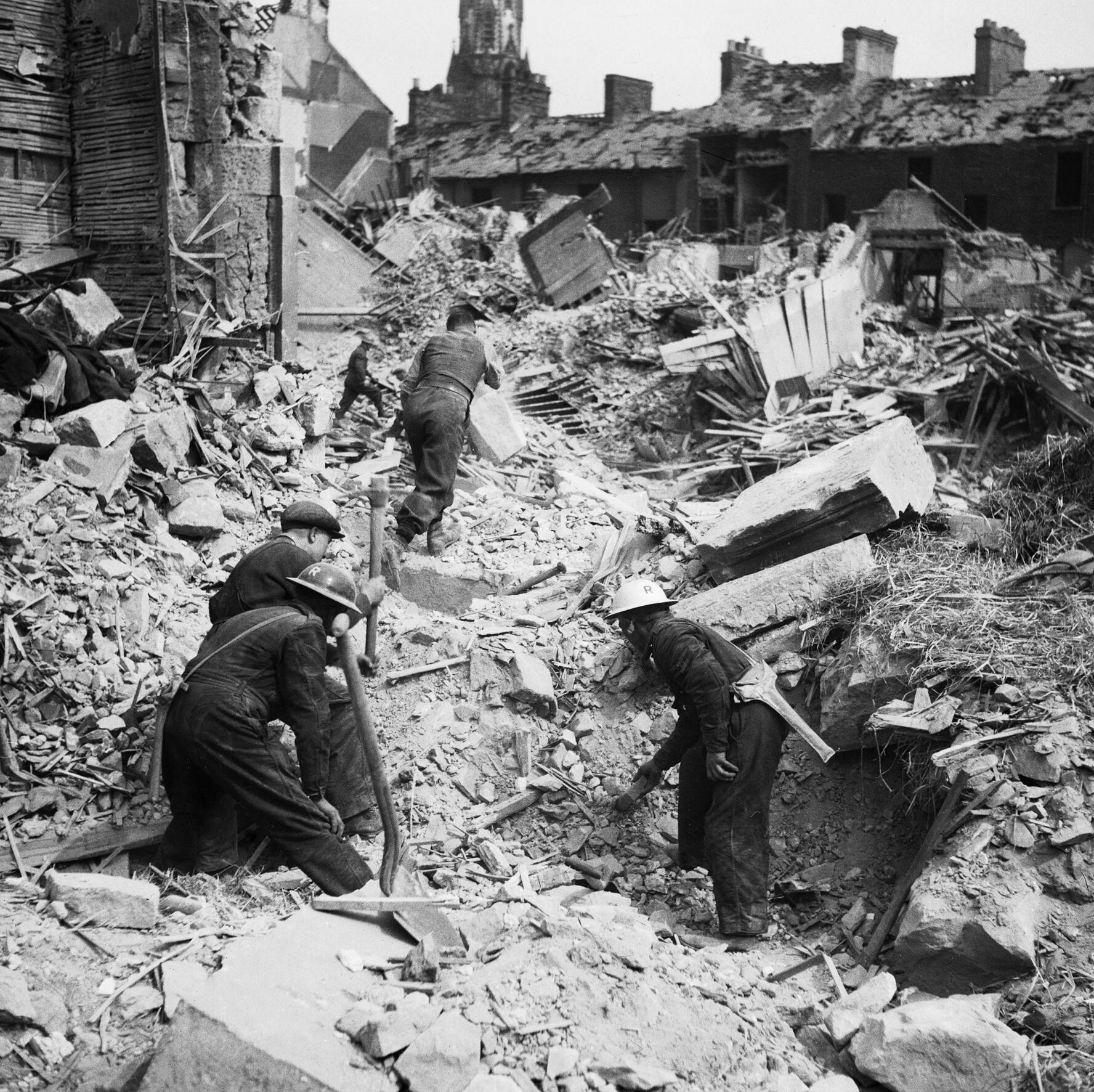 Бомбардировки второй мировой войны. Бомбардировка Лондона 1940. Бомбардировки Британии второй мировой.