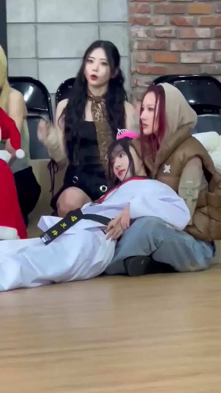 Slight collective malfunction!