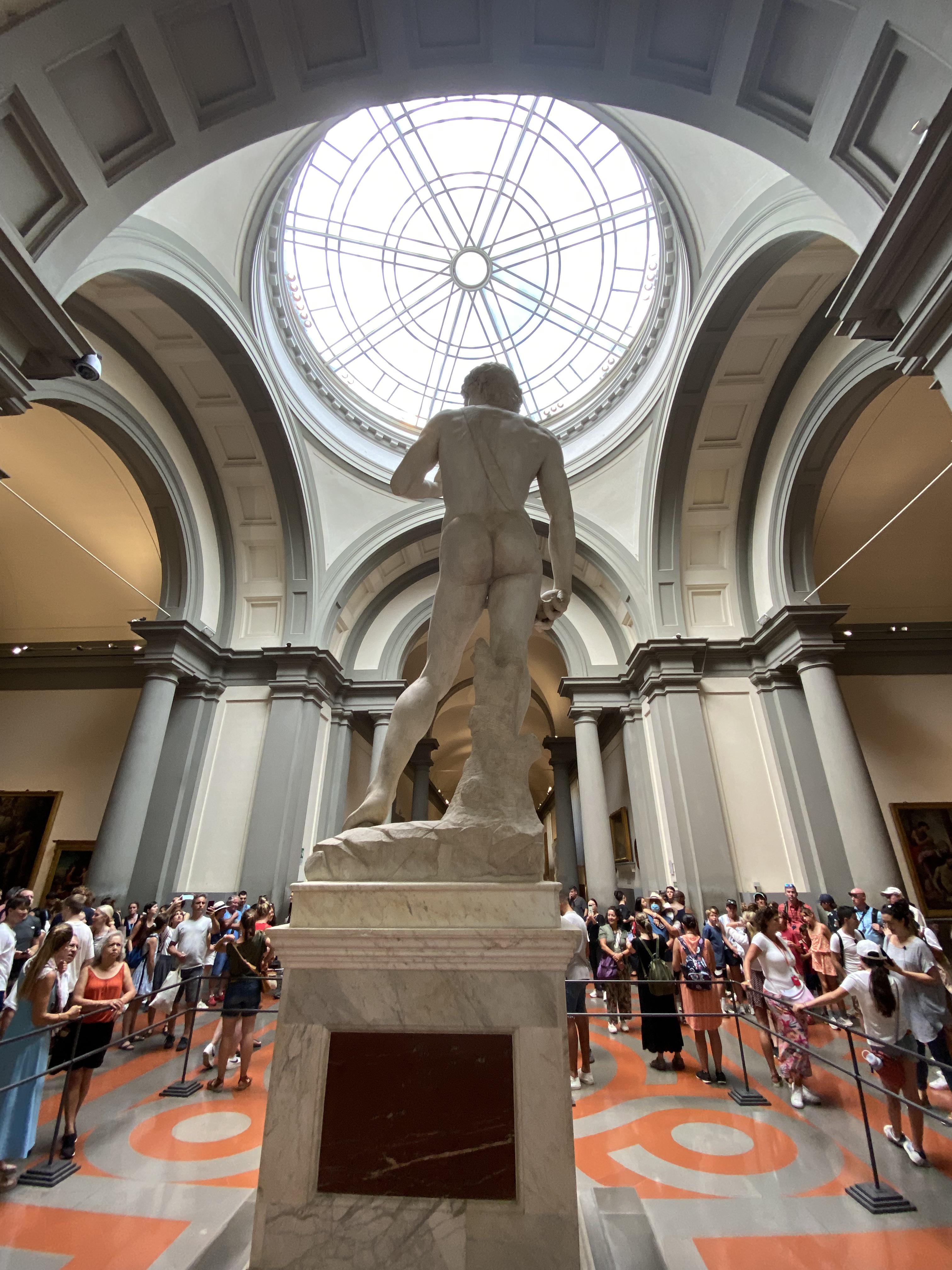 Statue of David from behind | Scrolller