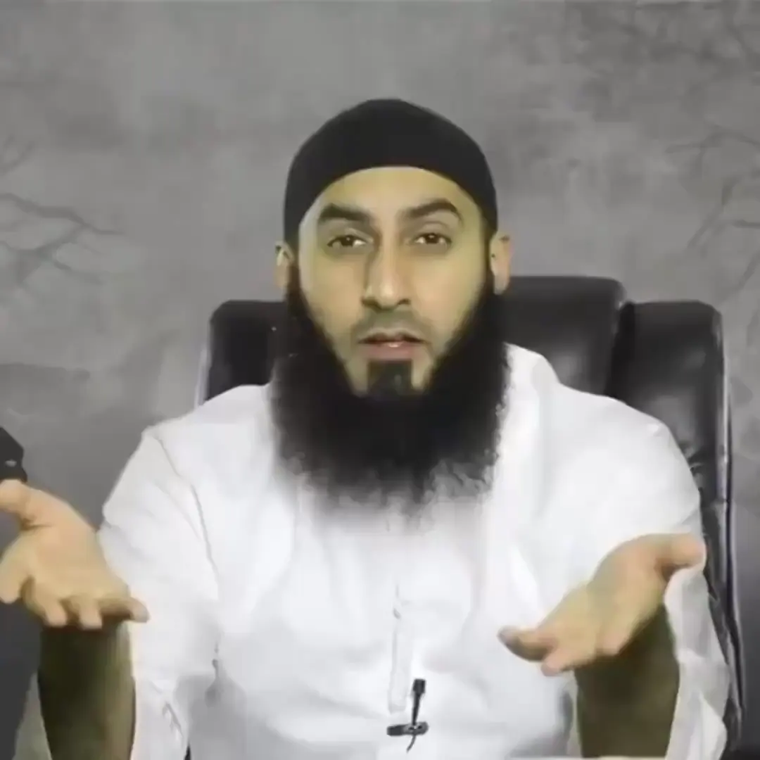 The Islamist scholar in UK says that women who use perfume, makeup and attractive clothes, without wearing hijhab or burka are possessed by demons and must be exorcised.