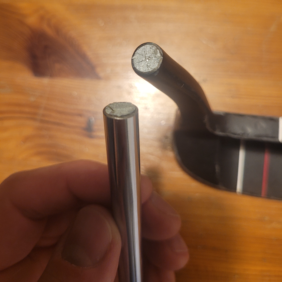 Putter broken at hosel: repairable? | Scrolller