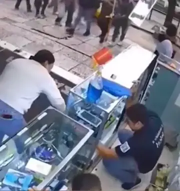 To stop the thief