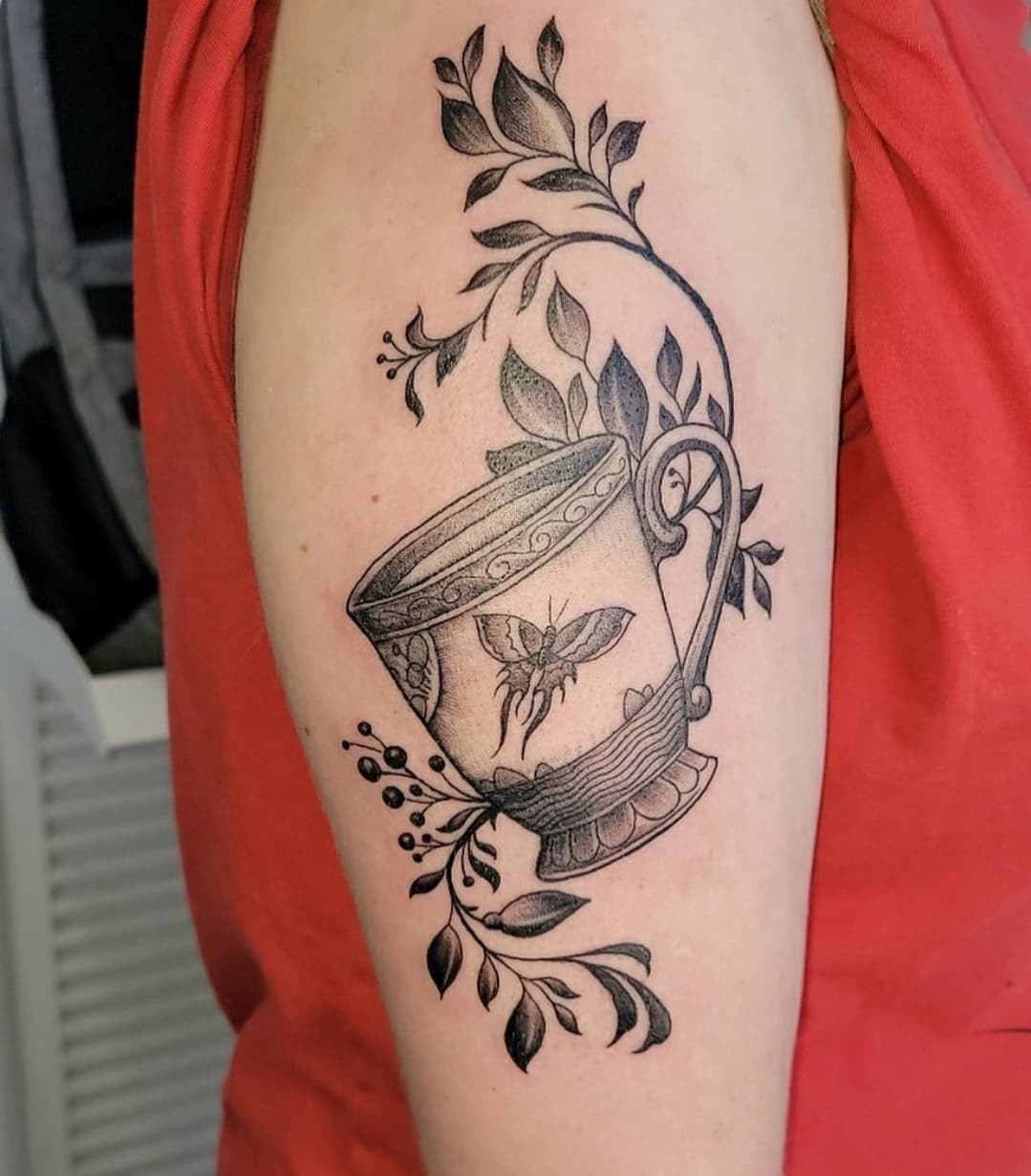 Tress of the Emerald Sea tattoo done by Andrew, Ink and Iron tattoo, Grande Prairie AB Canada