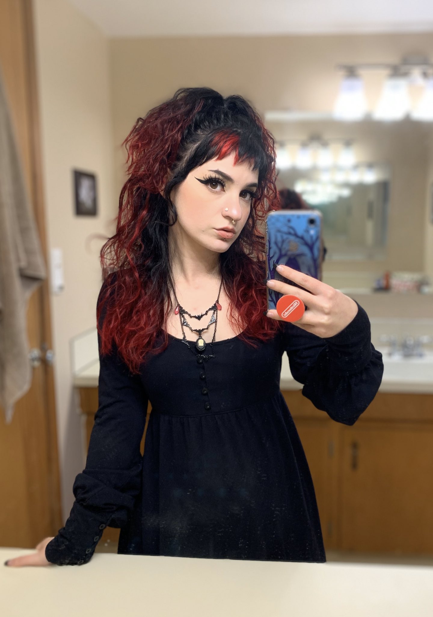 Turn Goth Cutie Into Big Tiddie Goth Girlfriend Scrolller