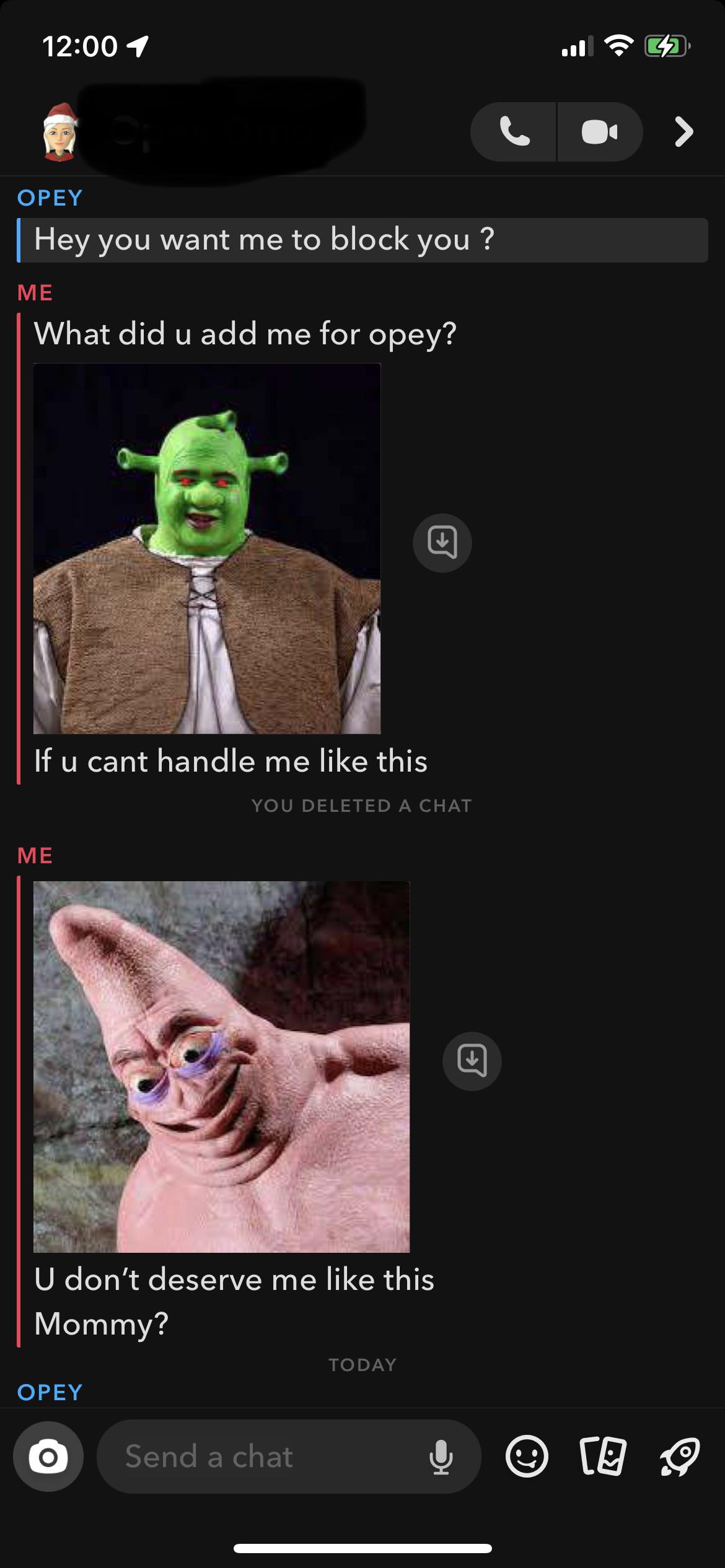 Scambait sexting conversation with a slim woman sending nude photos and memes during a chat argument.