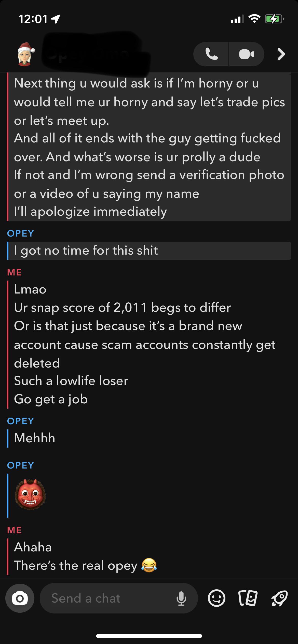 Scambait sexting conversation with a slim woman sending nude photos and memes during a chat argument.