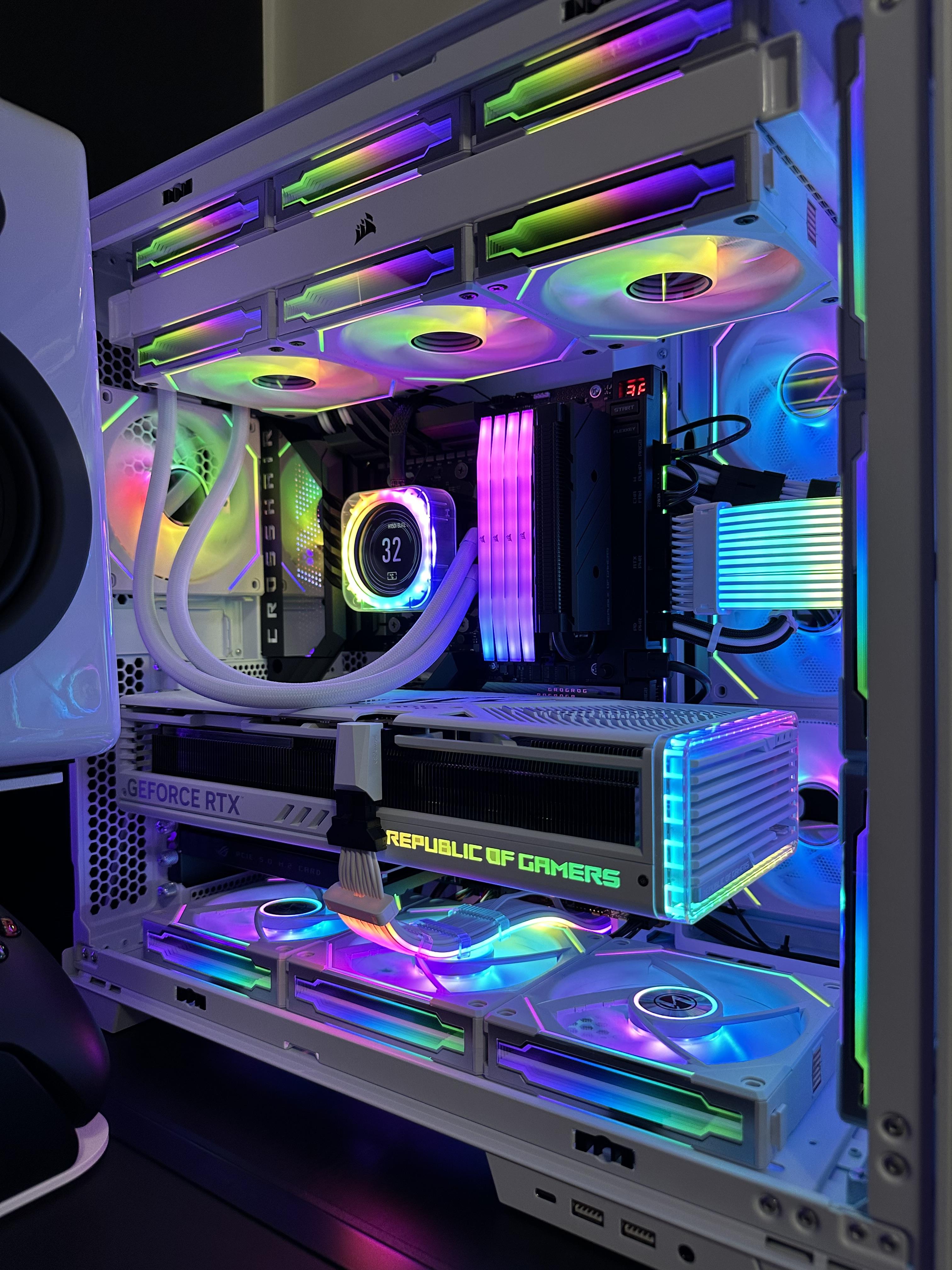New PC Setup Finally Complete! | Scrolller