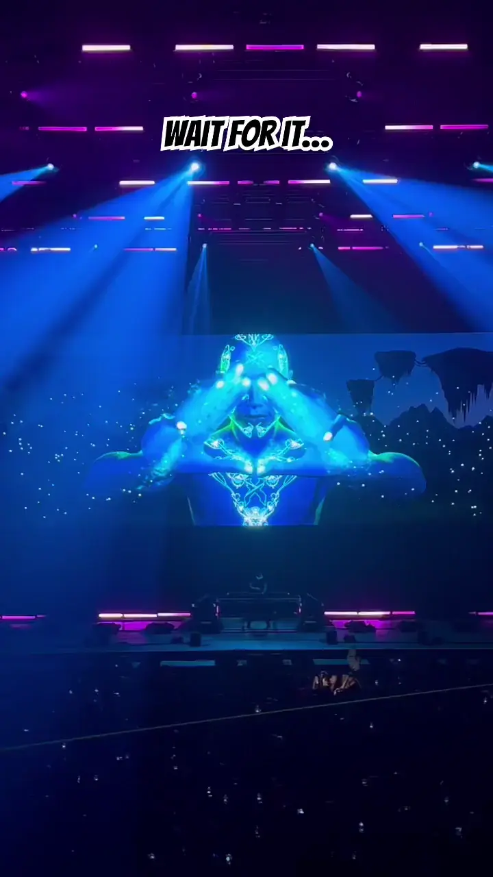 Visuals at edm shows 