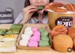 What is this dessert I keep seeing in mukbangs?