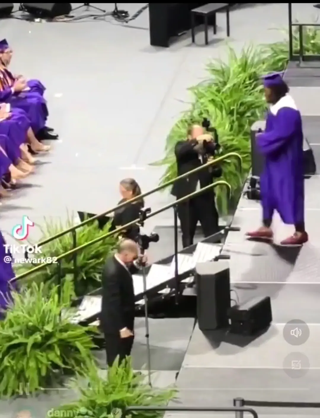 Worst graduation nightmare unlocked 🔓 | Scrolller