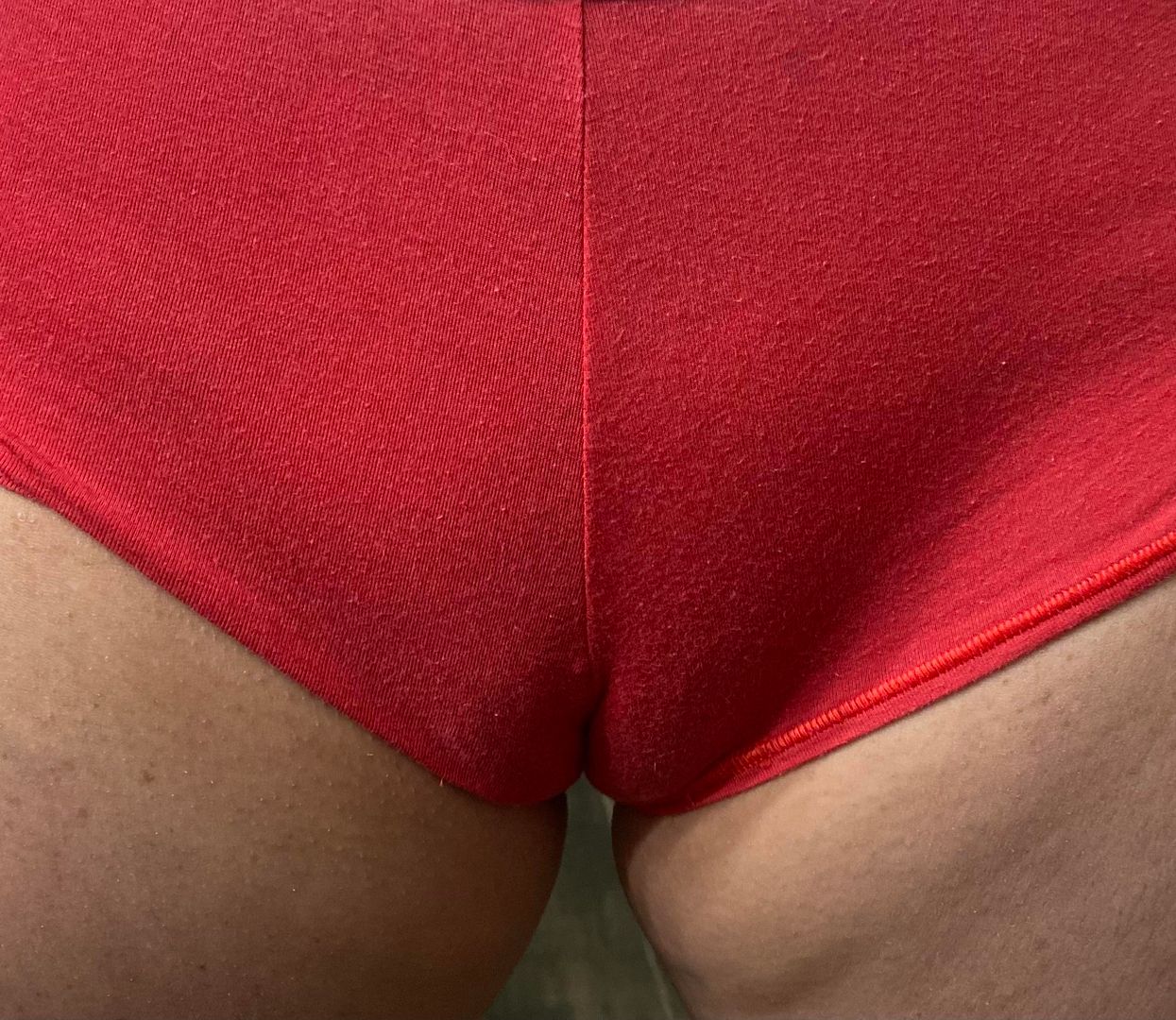 Close up of my Boy shorts cameltoe!