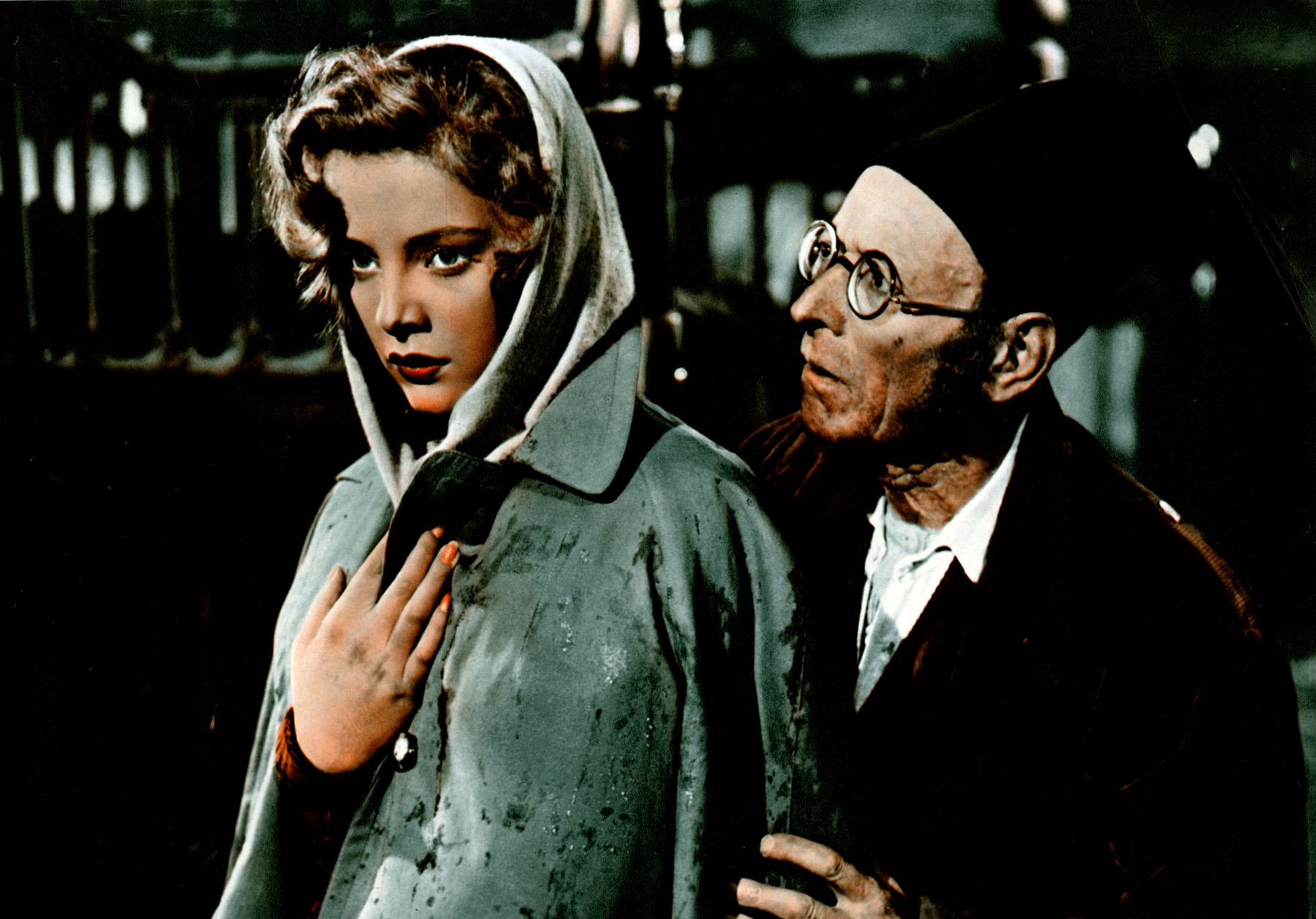 Virna Lisi and Turi Pandolfini in a scene of the film