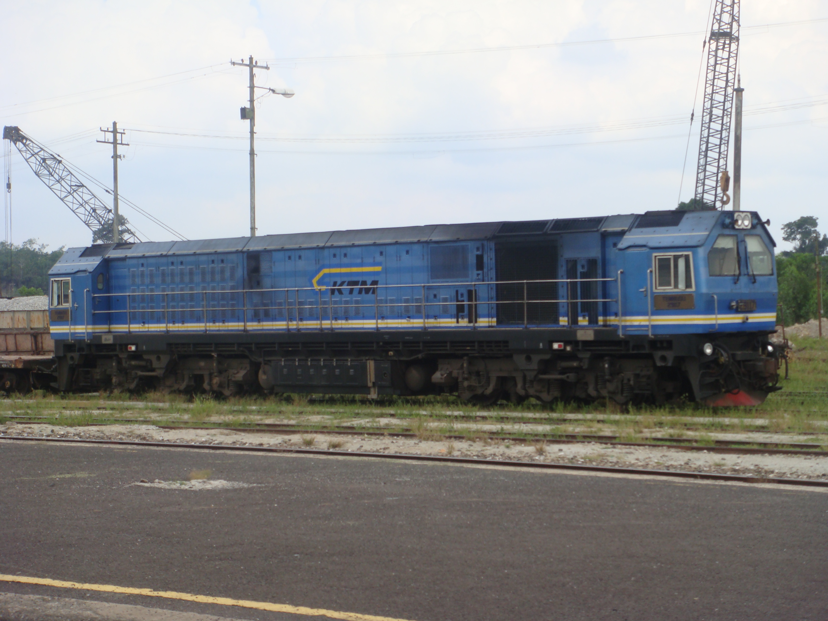 Keretapi Tanah Melayu | Scrolller
