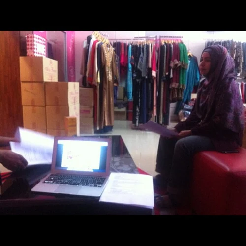 Discussion untuk video production.  #atikabeauty