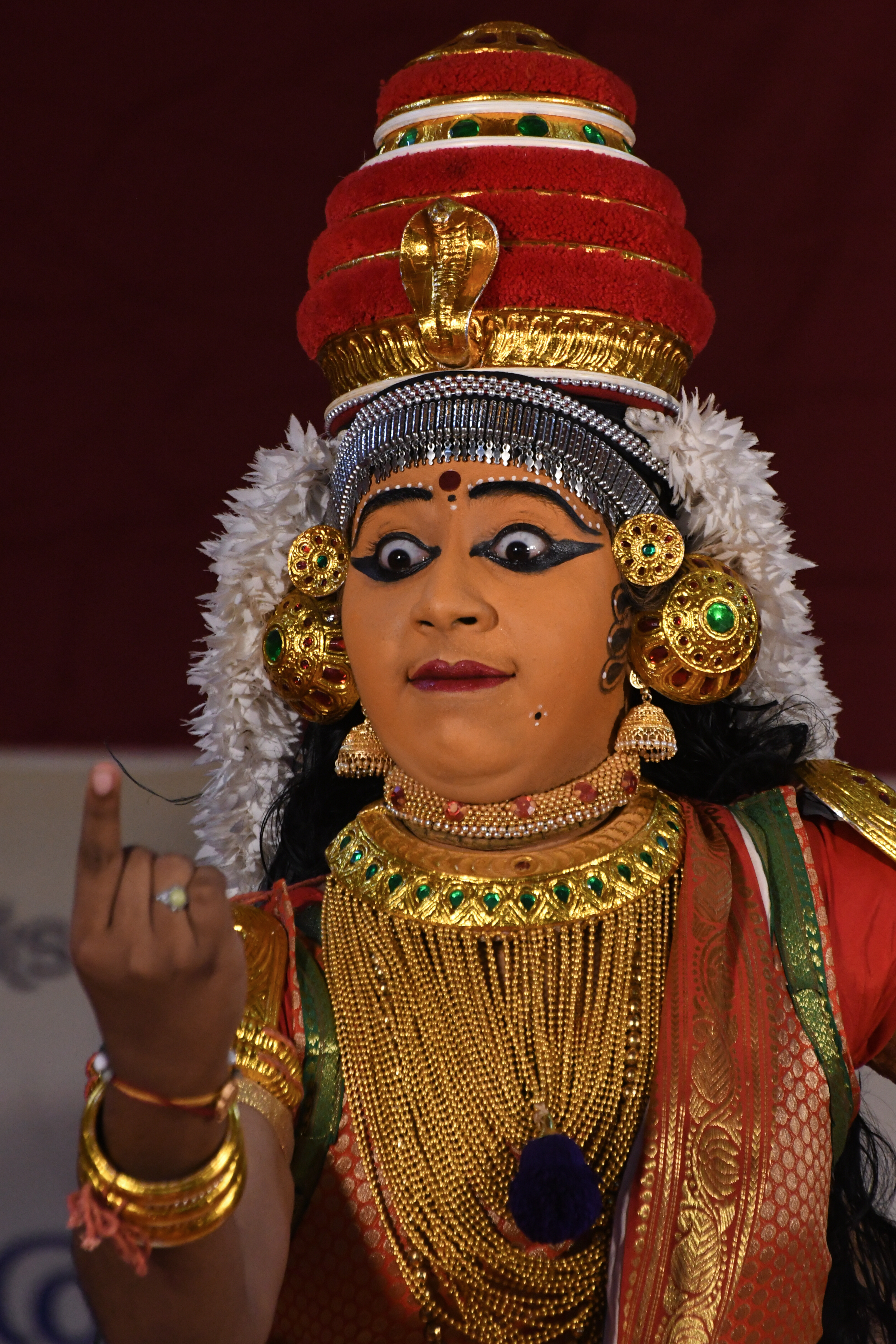 Nangiar koothu