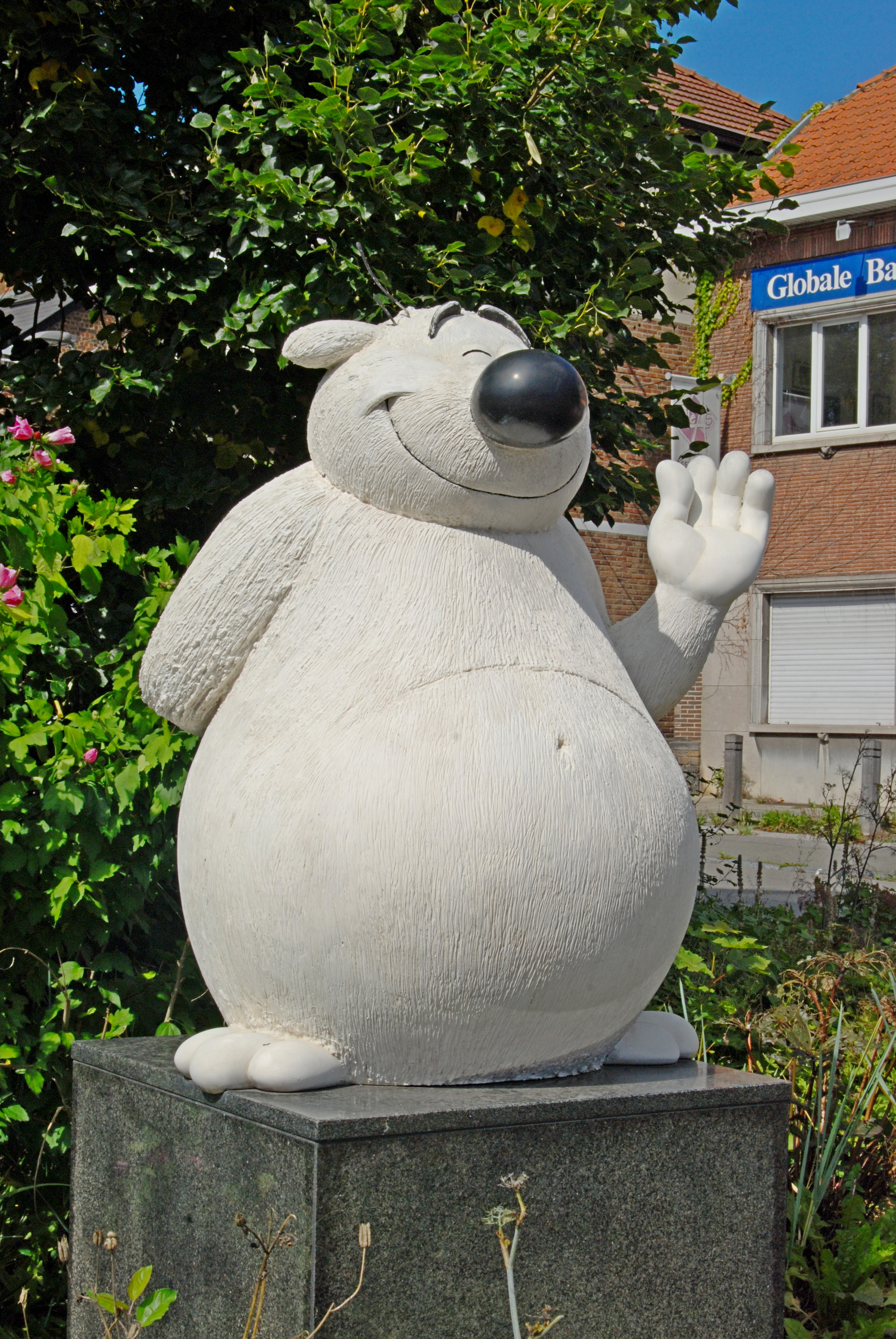 Statue of Cubitus in Limal.