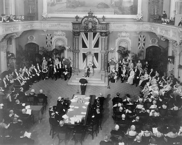 Mackenzie King delivers an address at the installation of Lord Tweedsmuir as Governor General of Canada, 2 November 1935