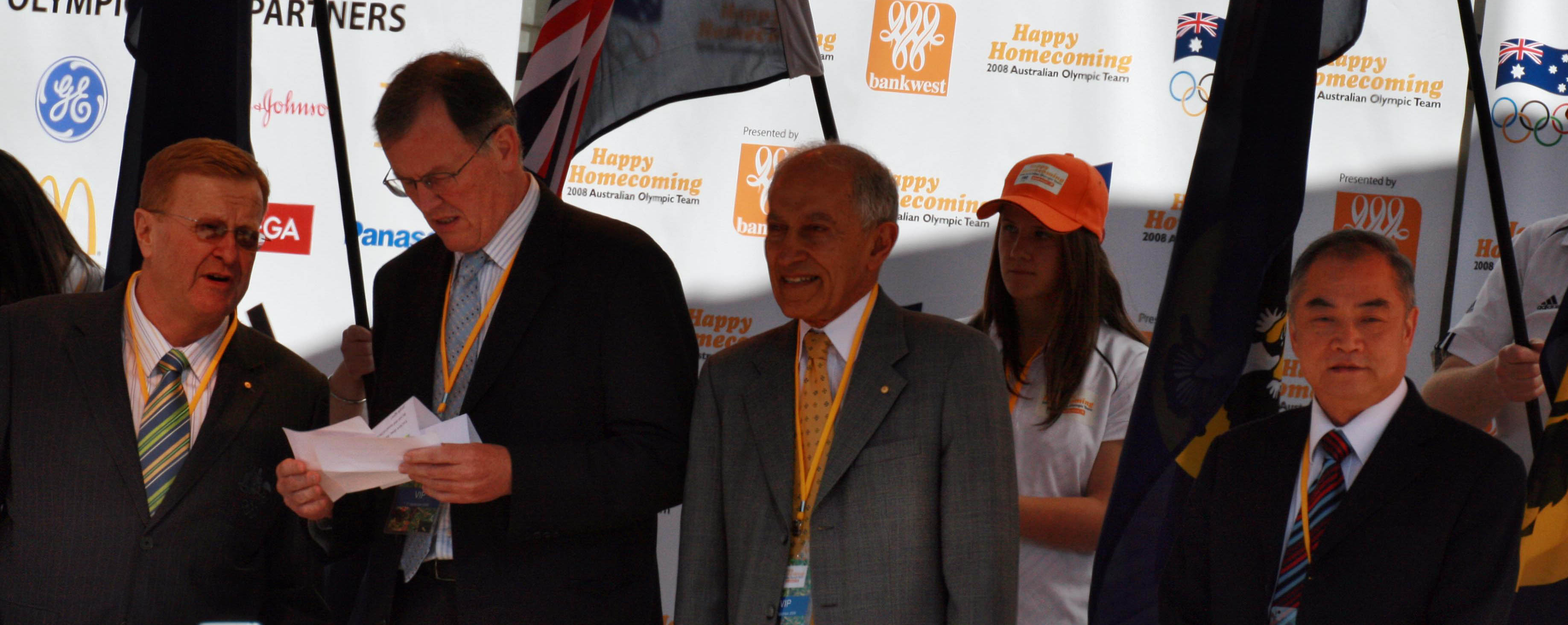 John Coates, Rob Hulls, David de Kretser, and John So at the 2008 Australian Olympic team parade in Melbourne.
