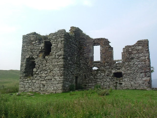Ruins of Whitefield Castle