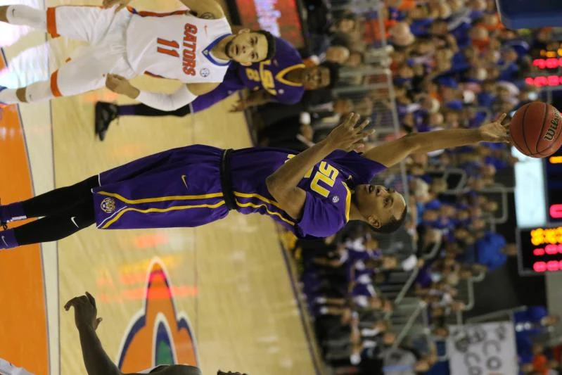 Quarterman shooting for LSU in January 2016