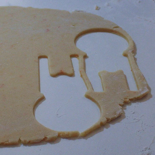 making Star Trek sugar cookies