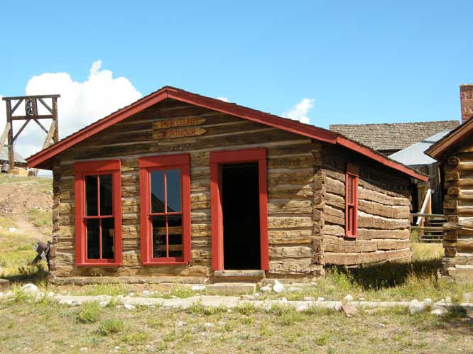 The Park County courthouse, originally built in Buckskin Joe, was later moved to Fairplay, and is now in the South Park City Museum in Fairplay